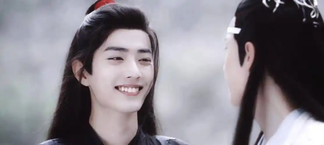 陈情令肖战笑容合集,绝美瞬间,对师姐蓝湛不太一样,网友:上头_魏无羡