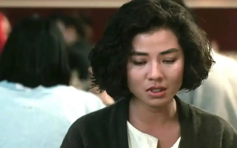 叶倩文一首《潇洒走一回》,旋律优美走心,勾起了满满的回忆!