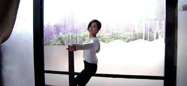 原创tvb黄智雯剧中独舞展优美气质生活中热爱跳舞充满阳光与活力