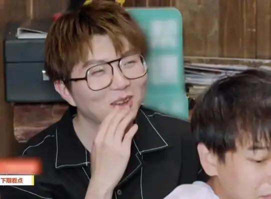 张艺兴评价毛不易唱功,表示不敢再向他邀歌,情商高到毛不易都笑了