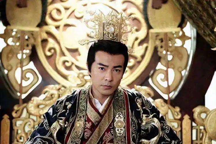 开国皇帝郭威47岁称帝,一生娶了4个寡妇,为何一直被后人称颂?