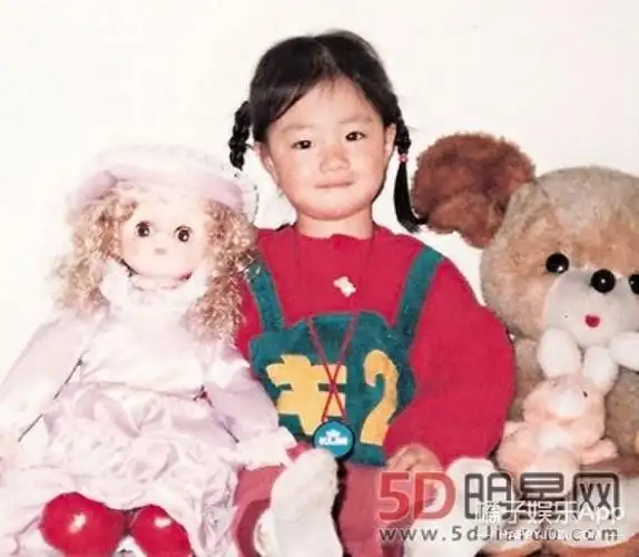 发送"桂纶镁",查看明星独家新闻,还有可能获得明星独家照片套装~快