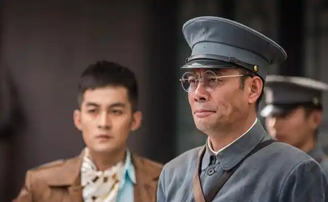 《亮剑》是抗日题材电视剧中的佼佼者,一度火遍祖国大江南北.