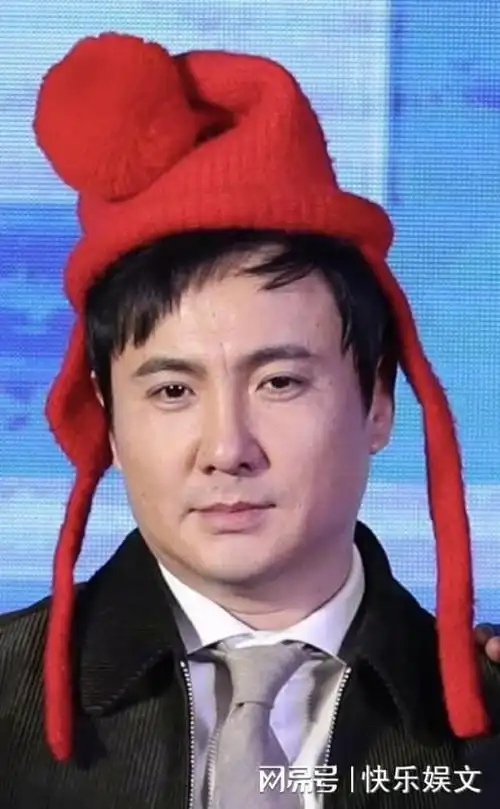 如今的沈腾,生活上与普通人并没有多大的区别,不过在使用脖子的过程中