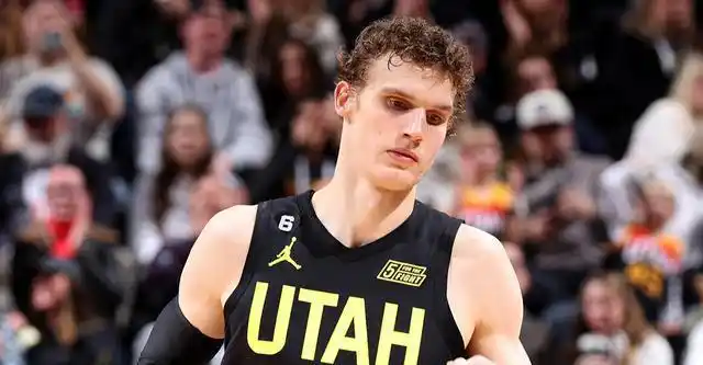 内外兼修 马尔卡宁半场15 8三记三分|总冠军|犹他爵士队|劳里·马尔