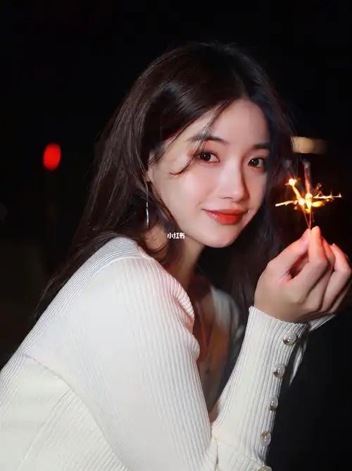 甜系女孩治愈微笑