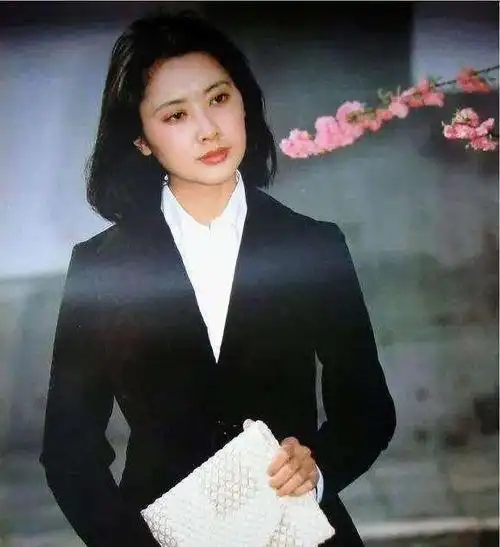 北京盛产美人,10位帝都女星,个个肤白貌美气质佳,非网红脸能比