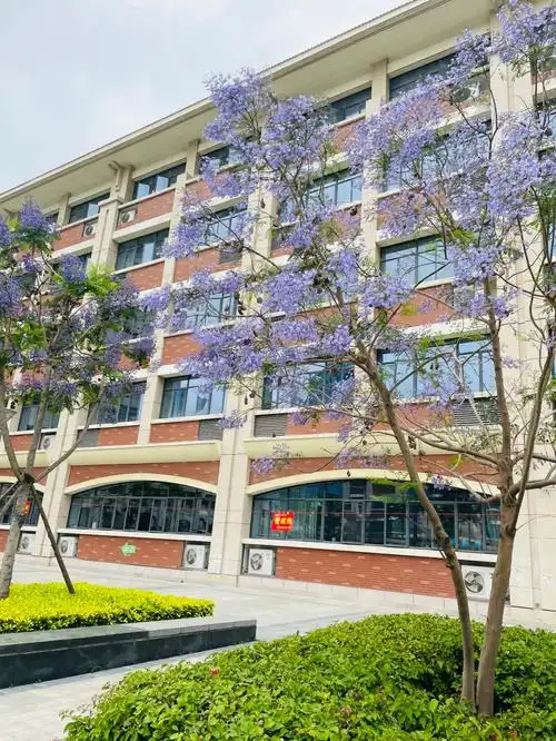 泉州第一中学东海校区很美