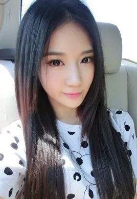 女生长直发弄什么发型好看