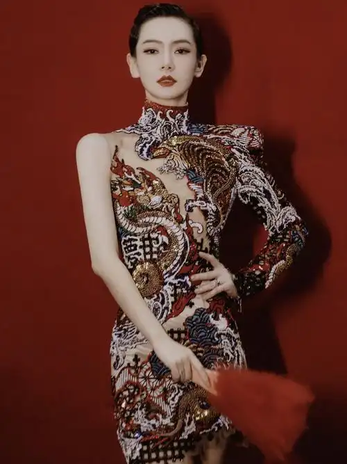 旗袍扇子戚薇抖音同款表演羽毛全羽毛绒中国扇子