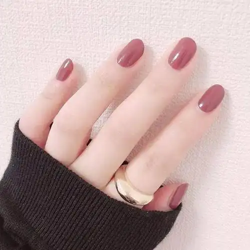 任何场合都能搭配超极简又百搭极纯色美甲专场