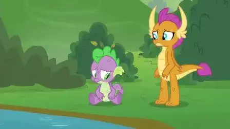 小马宝莉:经过阴燃的教导,穗龙终于明白,真正的家人在哪里!