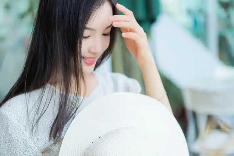 美丽又爱笑的姑娘运气不会太差,清纯-美女图片