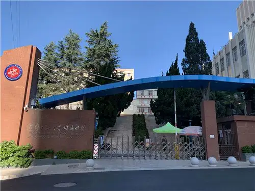 【带你看名校】昆理工附中:让每一个生命通过教育绽放光彩