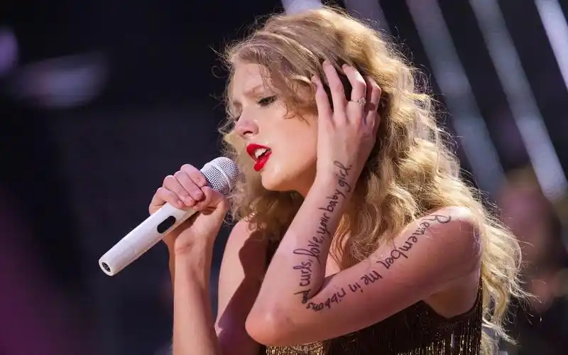 泰勒·斯威夫特(taylor-swift)壁纸