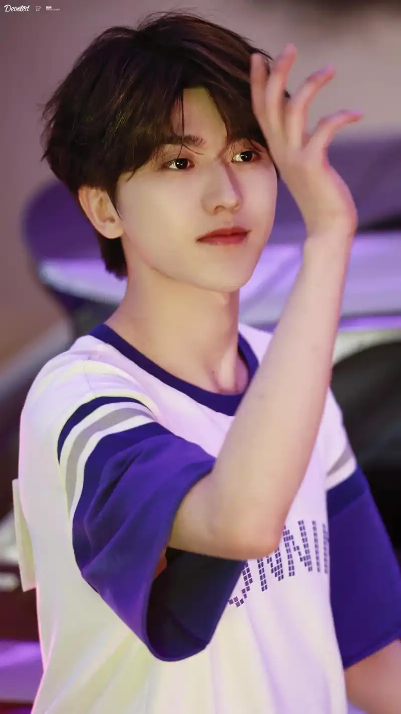 蔡徐坤 - 堆糖,美图壁纸兴趣社区