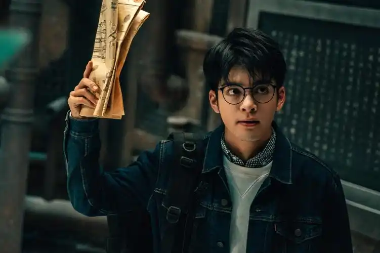 《终极笔记》热播 曾舜晞"吴邪"误点天灯被赞表演有层次感__凤凰网