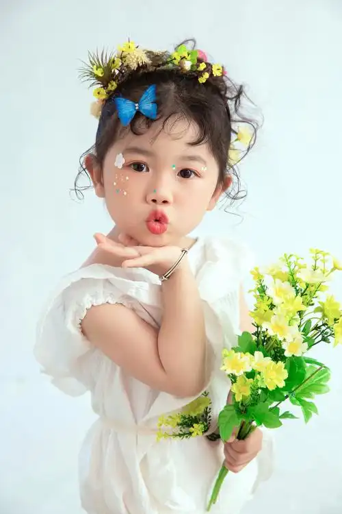 清新女童look 小花朵的夏日清新