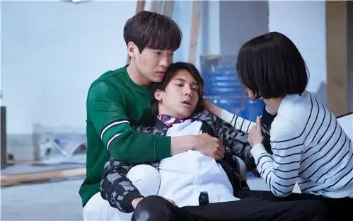 《爱你》关智斌生死未卜 凄美虐心爱情难圆满