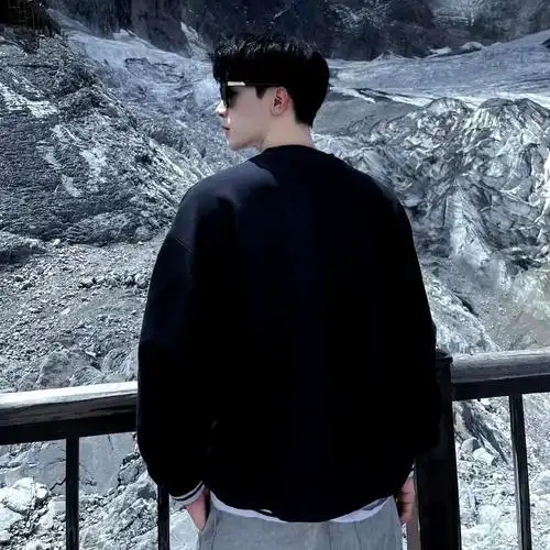 有什么适合男生的微信头像