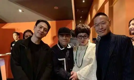 原创汤臣集团公子汤珈铖父亲去世留上海133套房如今一套市值2亿