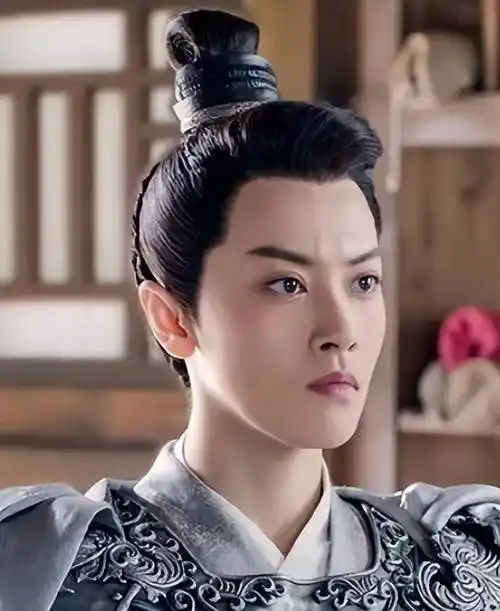 这7位女星的女扮男装,真的绝绝子_剧中_刘美彤_邢恩