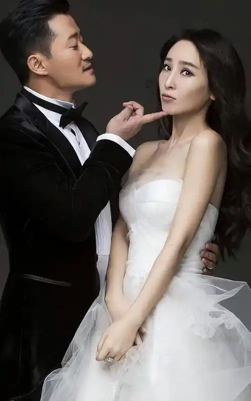 吴京想尝试拍电影,谢楠是无条件支持,只是这条路非常难走,所有的身价