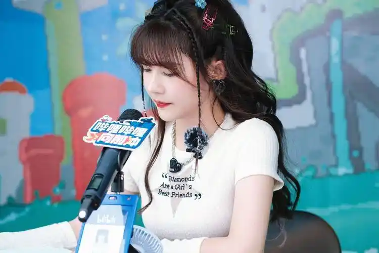 赖美云甜美笑容活动照_活动_赖美云_笑容