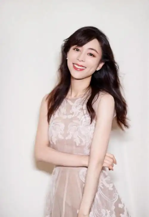 内地10位过气明星现状:有人被唾弃有人卑微求工作有人