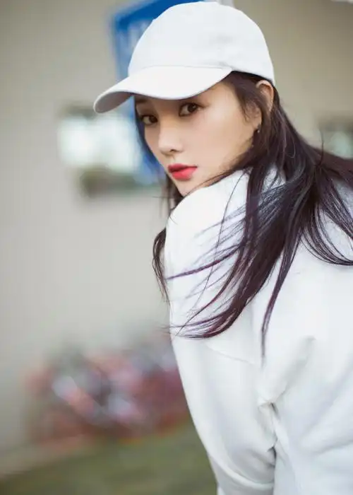 李小璐休闲性感写真图片