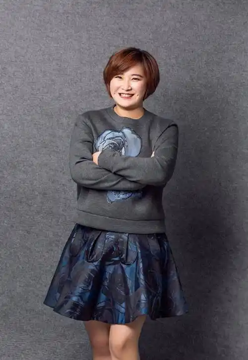 被传是姜昆"女儿",贾玲不再沉默,大方承认,到底什么情况?_时分_关系_