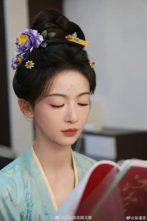 吴谨言肖顺尧重生之门源起##网传吴谨言肖顺尧新剧下月开机