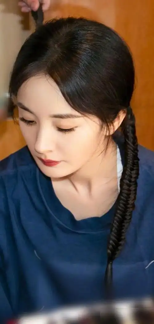 可爱古怪的小精灵——杨幂