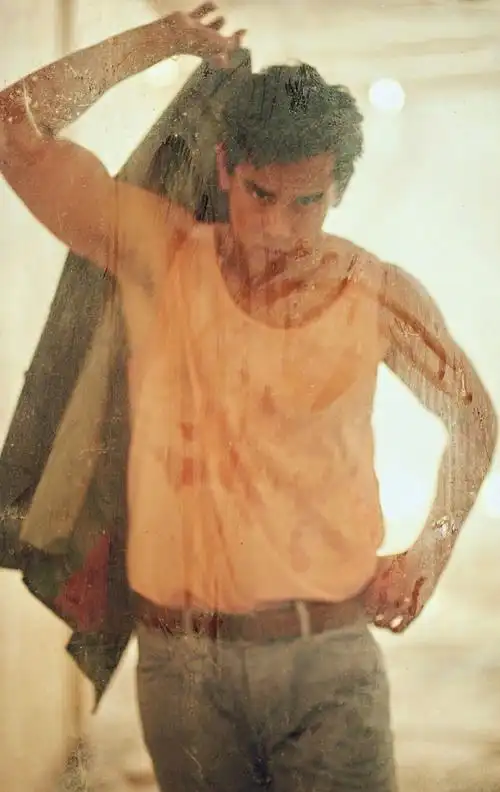 简介:彭于晏帅气养眼时尚杂志封面大片,分享一组彭于晏图片给大家,图