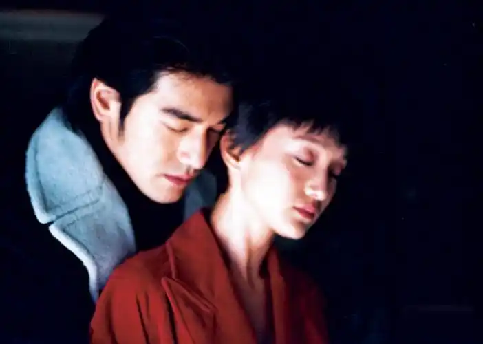 差19岁不是事儿金城武周冬雨的父女恋有点甜