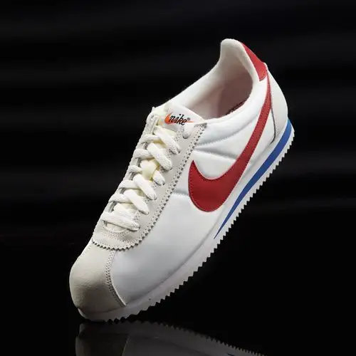 耐克nike classic cortez 男款白色运动鞋 运动休闲系列