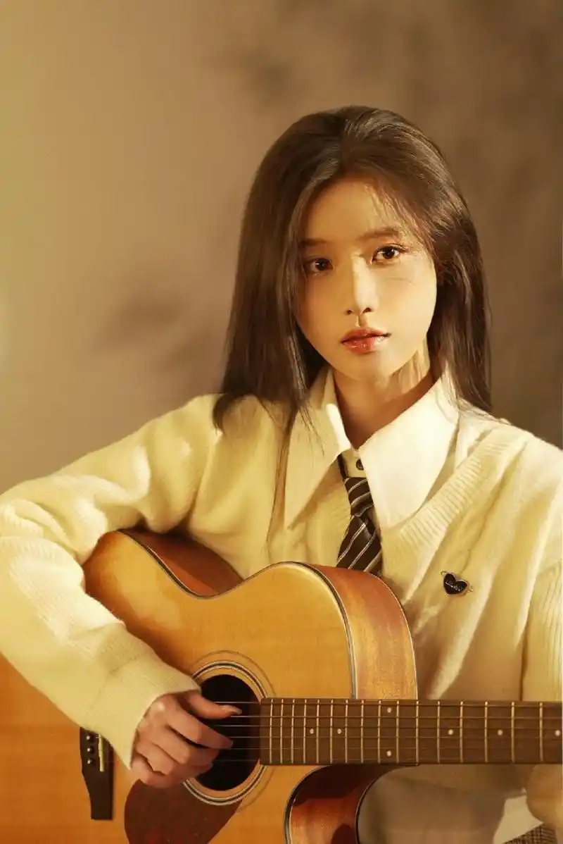 陈意涵高清壁纸头像(六十)[爱你]