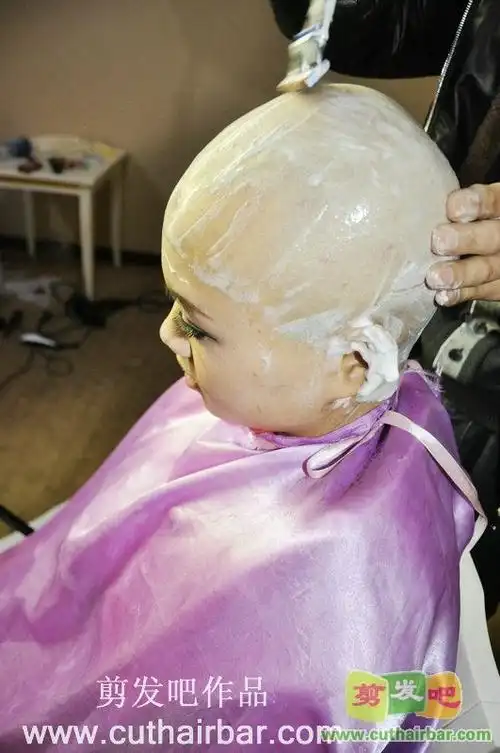 先烫后剃再刮光头-剪发吧98#(31)
