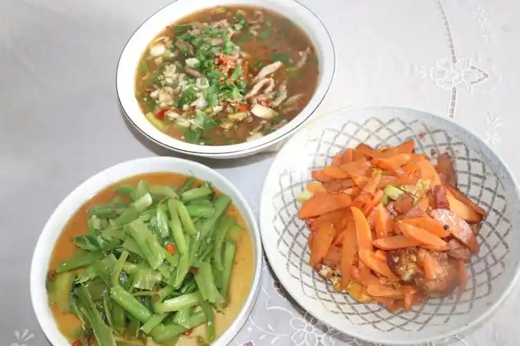 今天三个家常菜