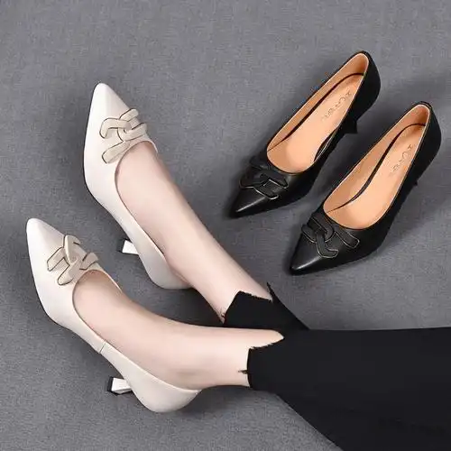 百搭的浅口单鞋