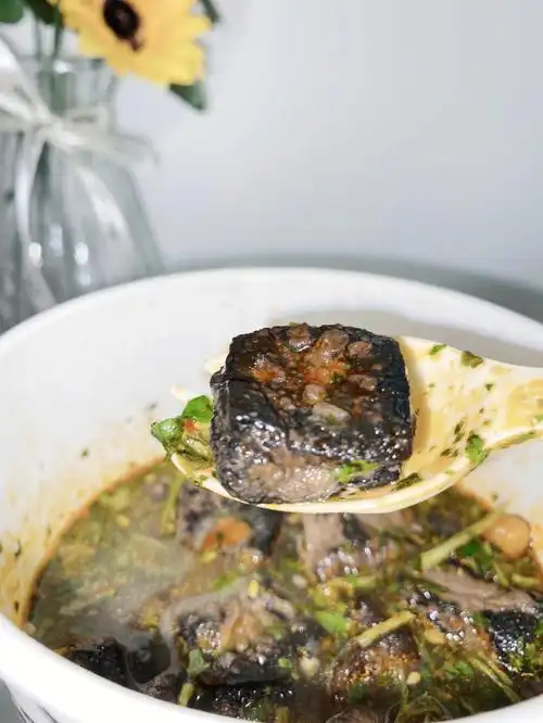 没想到热卤臭豆腐也这么好吃