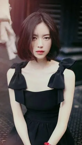 短发御姐时尚气质