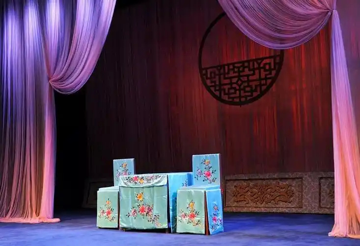 中国传统戏曲舞台