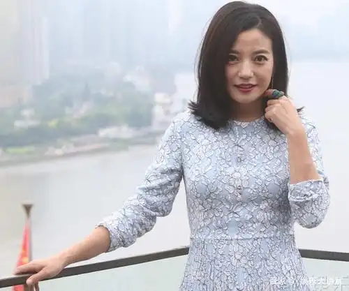 赵薇今年多少岁