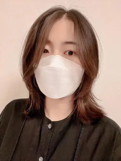 女生中短发剪了个忍不住发小红书的发型