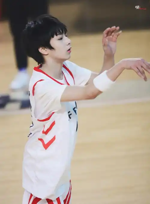 1222 tf家族冬季运动会 3v3斗牛环节