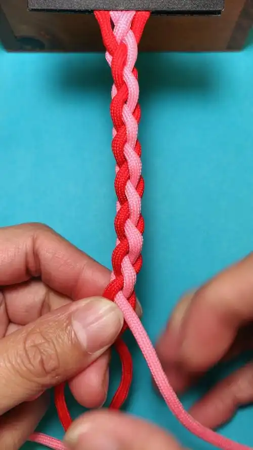 四股辫编织方式