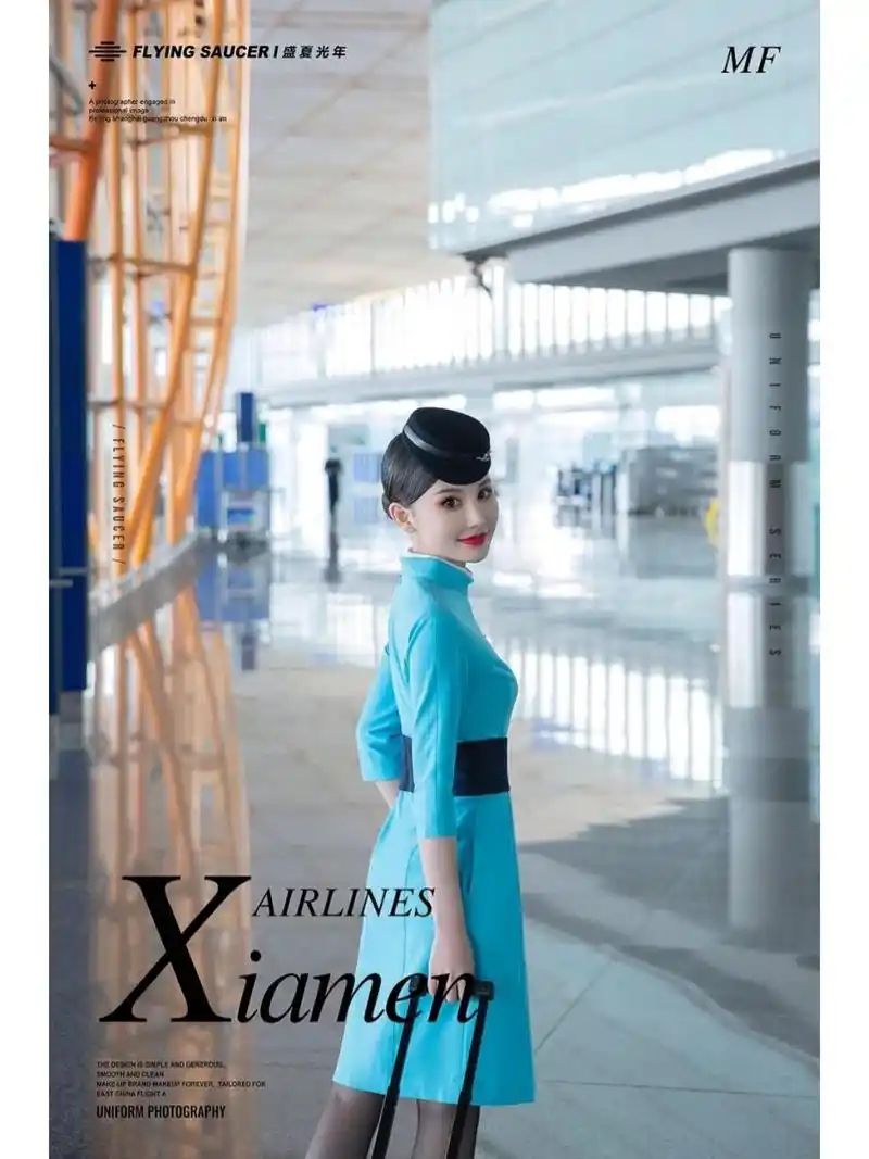 厦航空姐制服照,厦门航空,空姐,空乘 每天穿梭在云端落地了和最亲密的