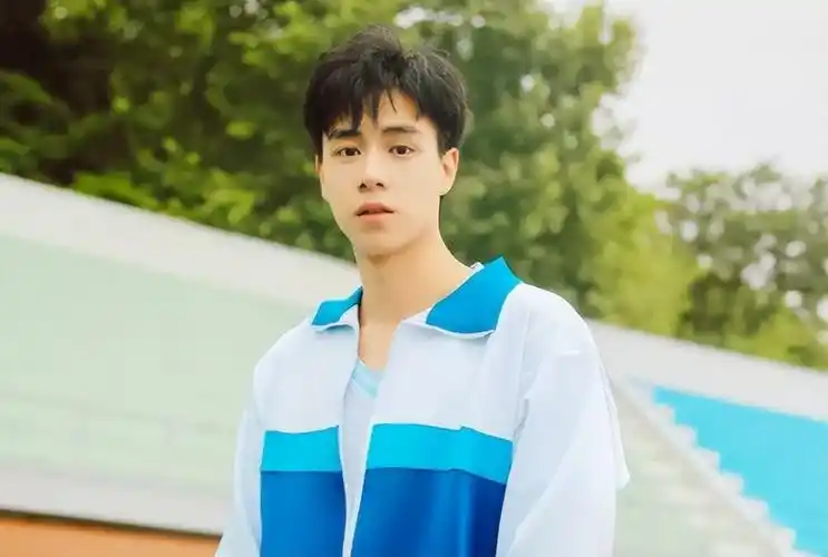 身高是底气,爆红是运气,看似佛系的胡一天其实很努力