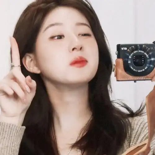 75 赵露思|07    发现不知不觉修成了闺蜜头像#赵露思